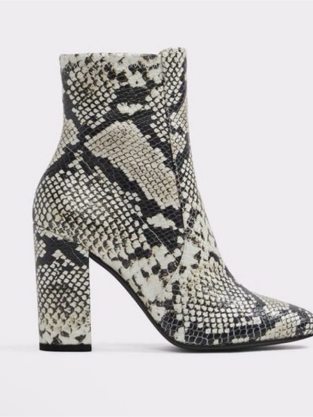 Aldo Black Gray Snakeskin Snake-Embossed Almond-Toe Chunky Ankle Sock Boots 11